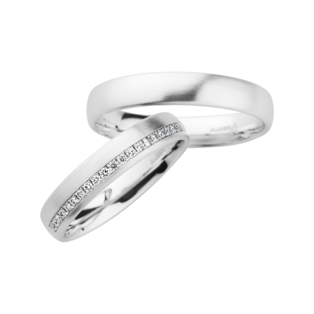 <a href="https://www.juwelier-kerner.de/sortiment/shop/marken/christian-bauer/" rel="tag">Christian Bauer</a>, <a href="https://www.juwelier-kerner.de/sortiment/shop/damenring/" rel="tag">Damenring</a>, <a href="https://www.juwelier-kerner.de/sortiment/shop/ringe-shop/trauringe-ringe-shop/" rel="tag">Trauringe</a>