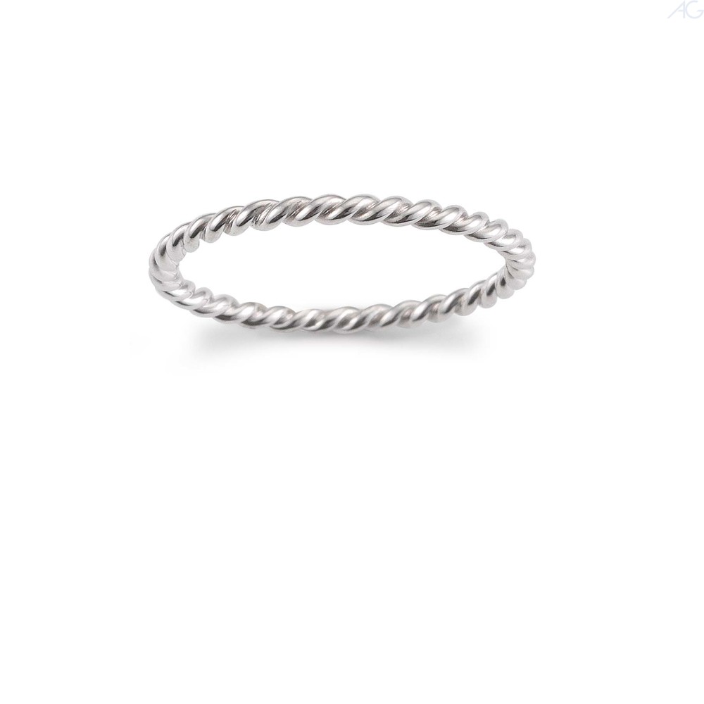 <a href="https://www.juwelier-kerner.de/sortiment/shop/damenring/" rel="tag">Damenring</a>