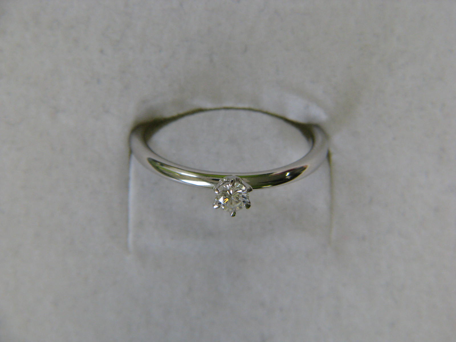<a href="https://www.juwelier-kerner.de/sortiment/shop/damenring/" rel="tag">Damenring</a>, <a href="https://www.juwelier-kerner.de/sortiment/shop/marken/juwelier-kerner/" rel="tag">Juwelier Kerner</a>