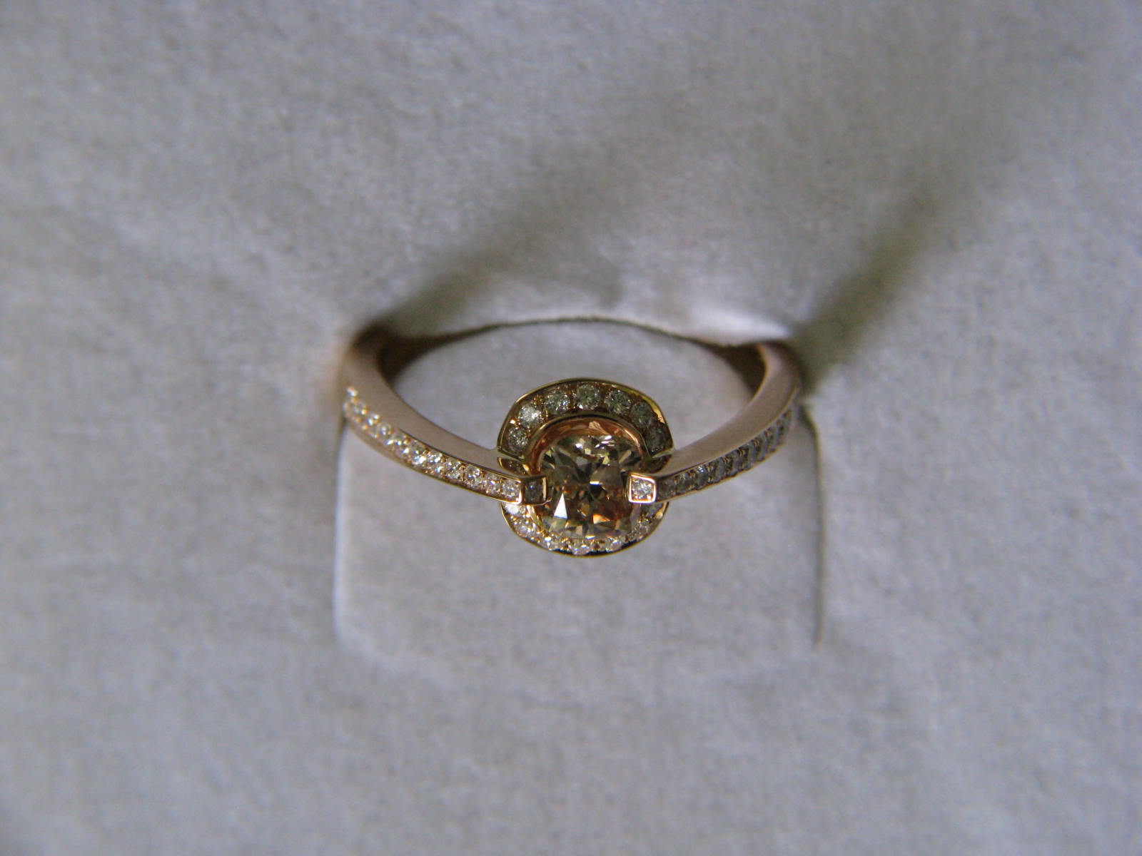 <a href="https://www.juwelier-kerner.de/sortiment/shop/damenring/" rel="tag">Damenring</a>, <a href="https://www.juwelier-kerner.de/sortiment/shop/marken/schaffrath-marken/" rel="tag">Schaffrath</a>