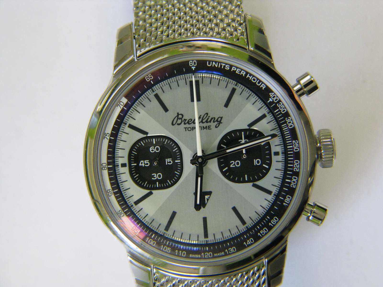 <a href="https://www.juwelier-kerner.de/sortiment/shop/uhren/breitling/" rel="tag">Breitling</a>