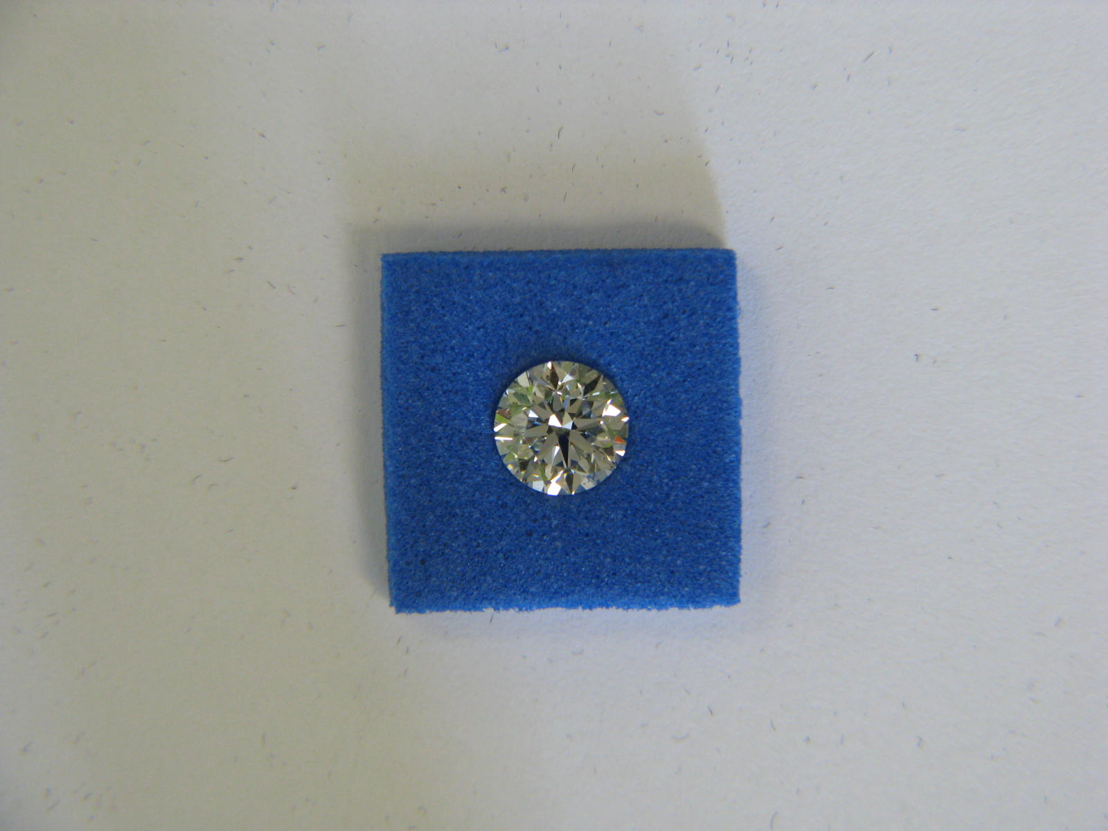 <a href="https://www.juwelier-kerner.de/sortiment/shop/marken/juwelier-kerner/" rel="tag">Juwelier Kerner</a>, <a href="https://www.juwelier-kerner.de/sortiment/shop/loser-stein/" rel="tag">loser Stein</a>