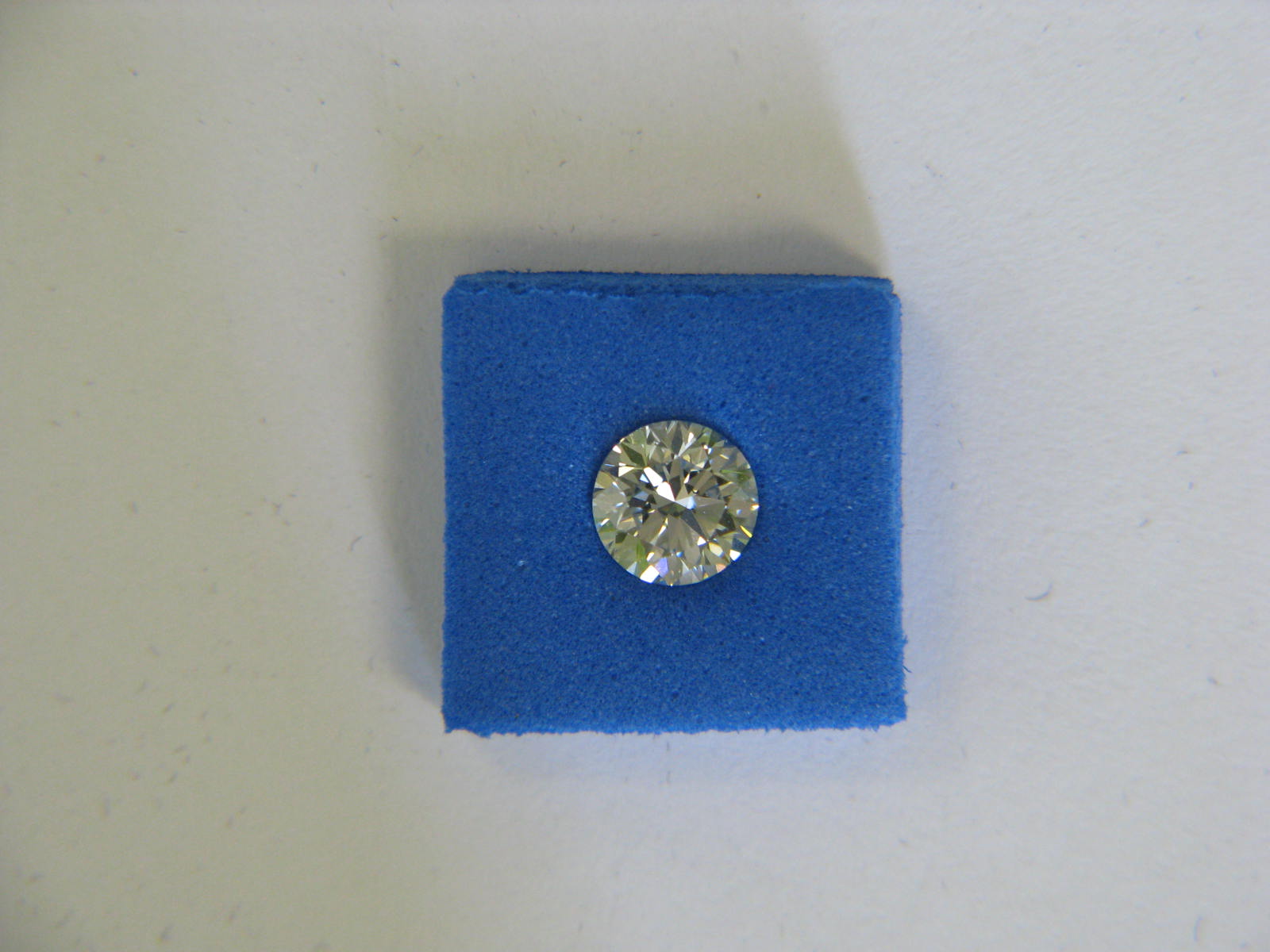<a href="https://www.juwelier-kerner.de/sortiment/shop/marken/juwelier-kerner/" rel="tag">Juwelier Kerner</a>, <a href="https://www.juwelier-kerner.de/sortiment/shop/loser-stein/" rel="tag">loser Stein</a>