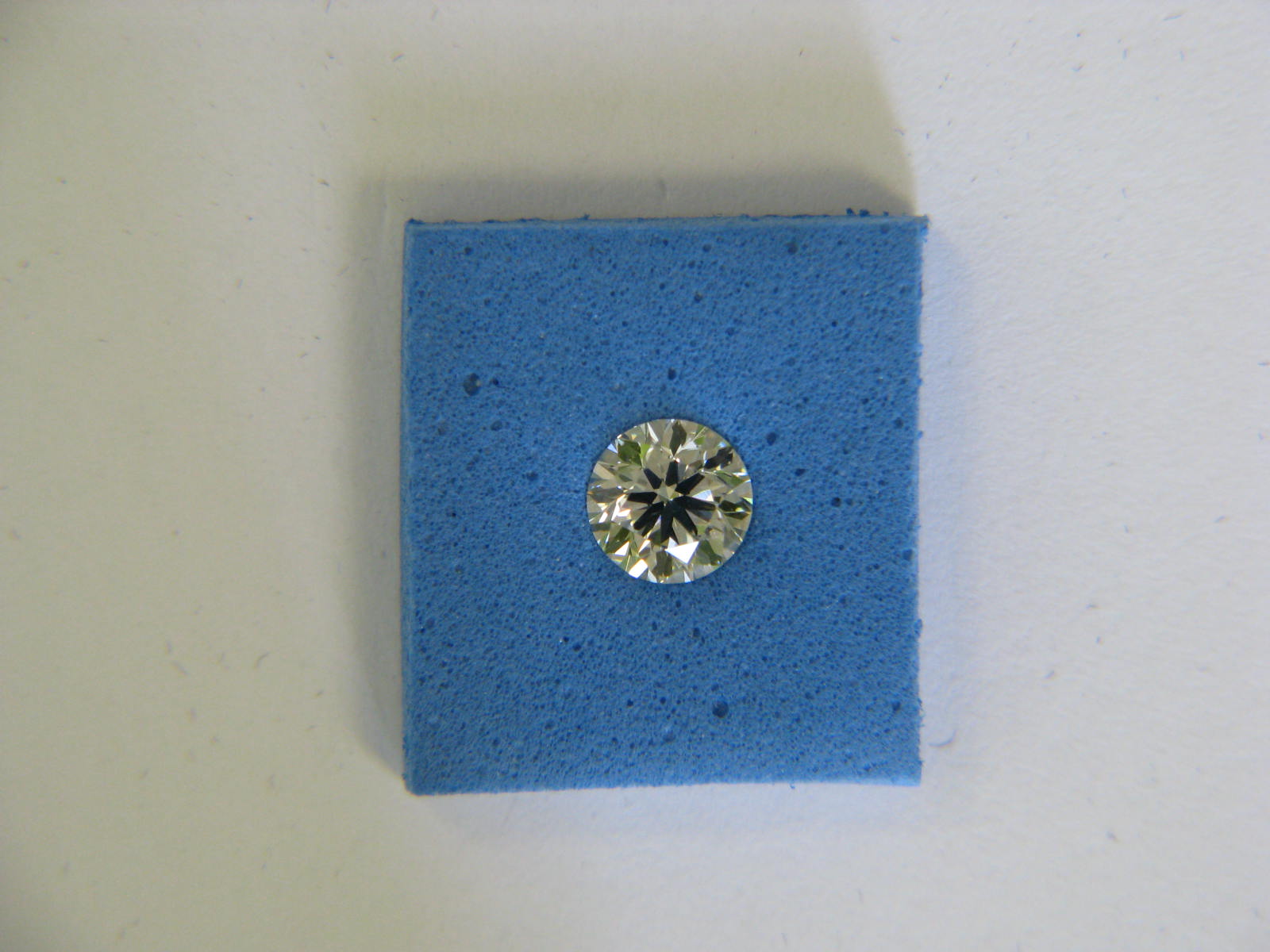 <a href="https://www.juwelier-kerner.de/sortiment/shop/marken/juwelier-kerner/" rel="tag">Juwelier Kerner</a>, <a href="https://www.juwelier-kerner.de/sortiment/shop/loser-stein/" rel="tag">loser Stein</a>