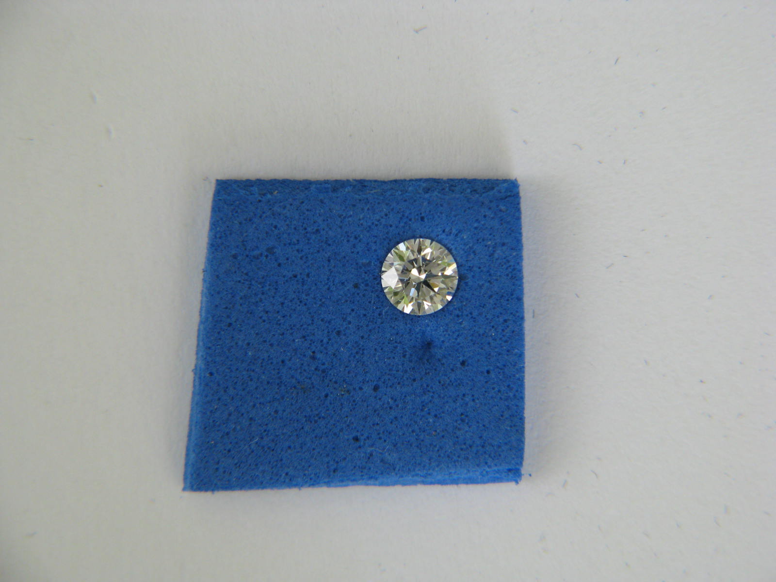 <a href="https://www.juwelier-kerner.de/sortiment/shop/marken/juwelier-kerner/" rel="tag">Juwelier Kerner</a>, <a href="https://www.juwelier-kerner.de/sortiment/shop/loser-stein/" rel="tag">loser Stein</a>