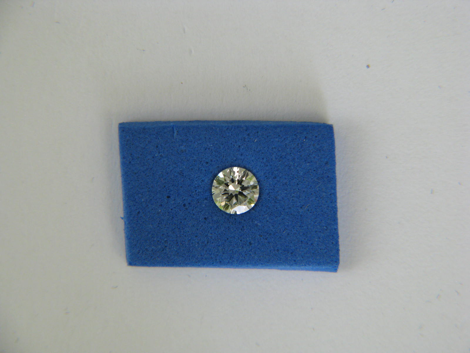 <a href="https://www.juwelier-kerner.de/sortiment/shop/marken/juwelier-kerner/" rel="tag">Juwelier Kerner</a>, <a href="https://www.juwelier-kerner.de/sortiment/shop/loser-stein/" rel="tag">loser Stein</a>