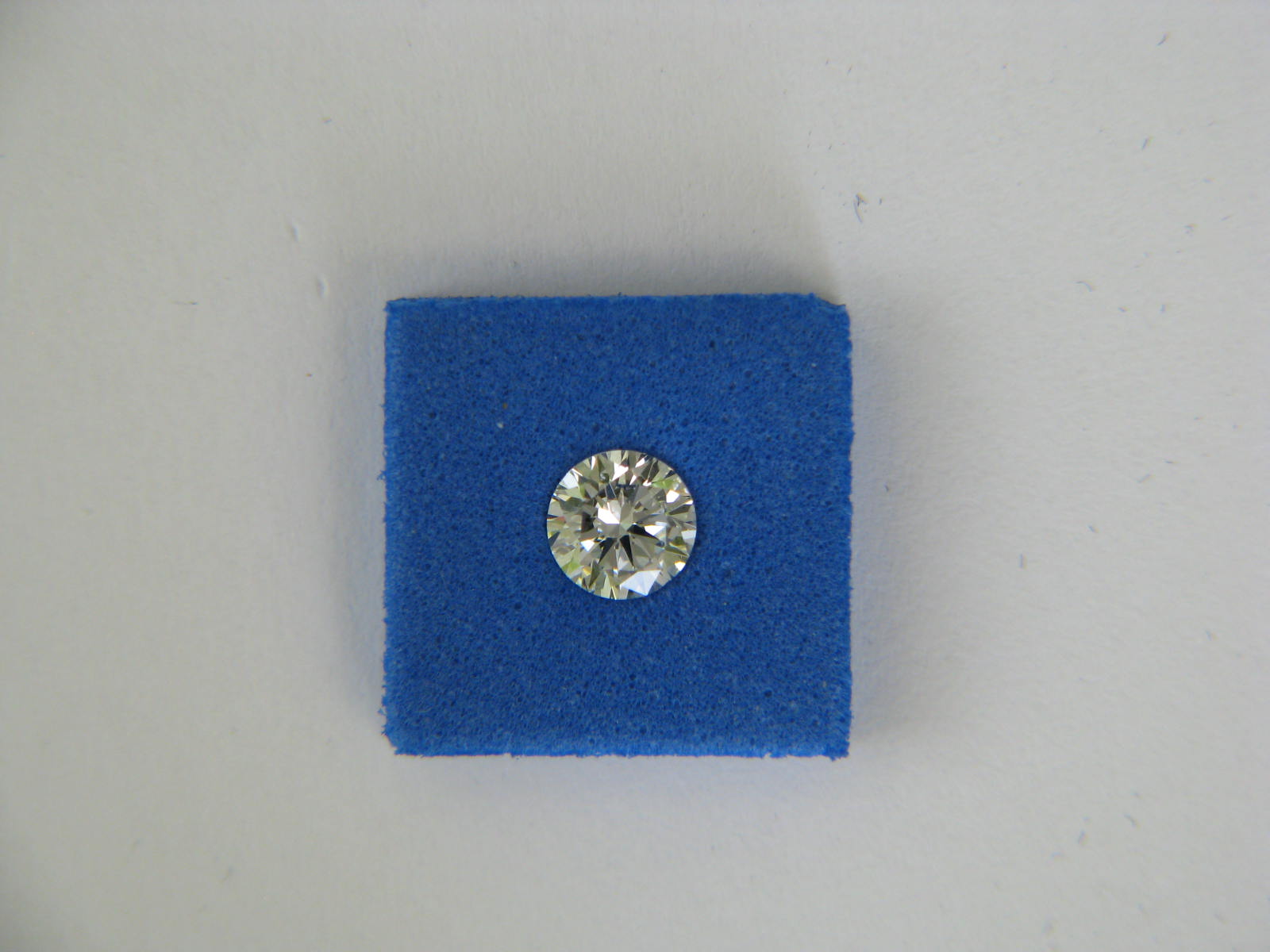 <a href="https://www.juwelier-kerner.de/sortiment/shop/marken/juwelier-kerner/" rel="tag">Juwelier Kerner</a>, <a href="https://www.juwelier-kerner.de/sortiment/shop/loser-stein/" rel="tag">loser Stein</a>