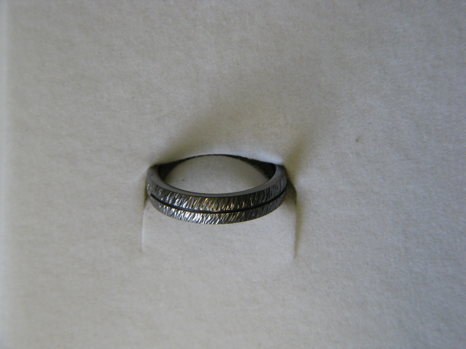 <a href="https://www.juwelier-kerner.de/sortiment/shop/damenring/" rel="tag">Damenring</a>, <a href="https://www.juwelier-kerner.de/sortiment/shop/marken/le-marchant/" rel="tag">Le Marchant</a>