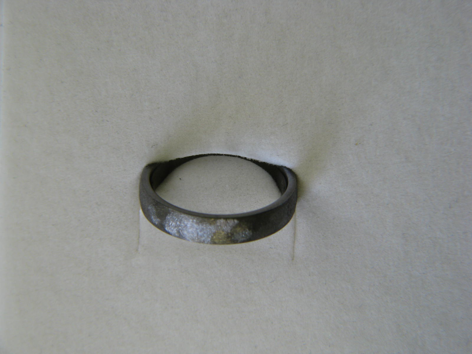 <a href="https://www.juwelier-kerner.de/sortiment/shop/damenring/" rel="tag">Damenring</a>, <a href="https://www.juwelier-kerner.de/sortiment/shop/marken/le-marchant/" rel="tag">Le Marchant</a>