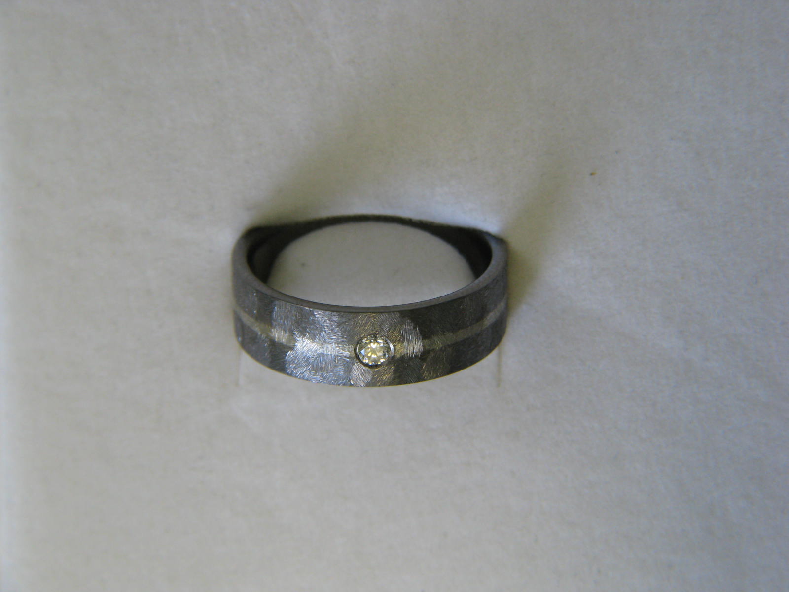 <a href="https://www.juwelier-kerner.de/sortiment/shop/damenring/" rel="tag">Damenring</a>, <a href="https://www.juwelier-kerner.de/sortiment/shop/marken/le-marchant/" rel="tag">Le Marchant</a>