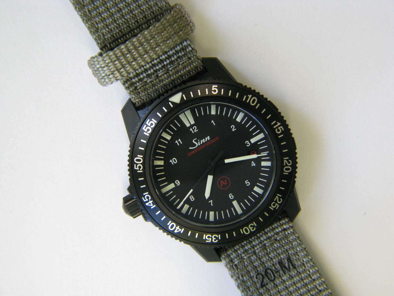 <a href="https://www.juwelier-kerner.de/sortiment/shop/uhren/sinn/" rel="tag">Sinn</a>