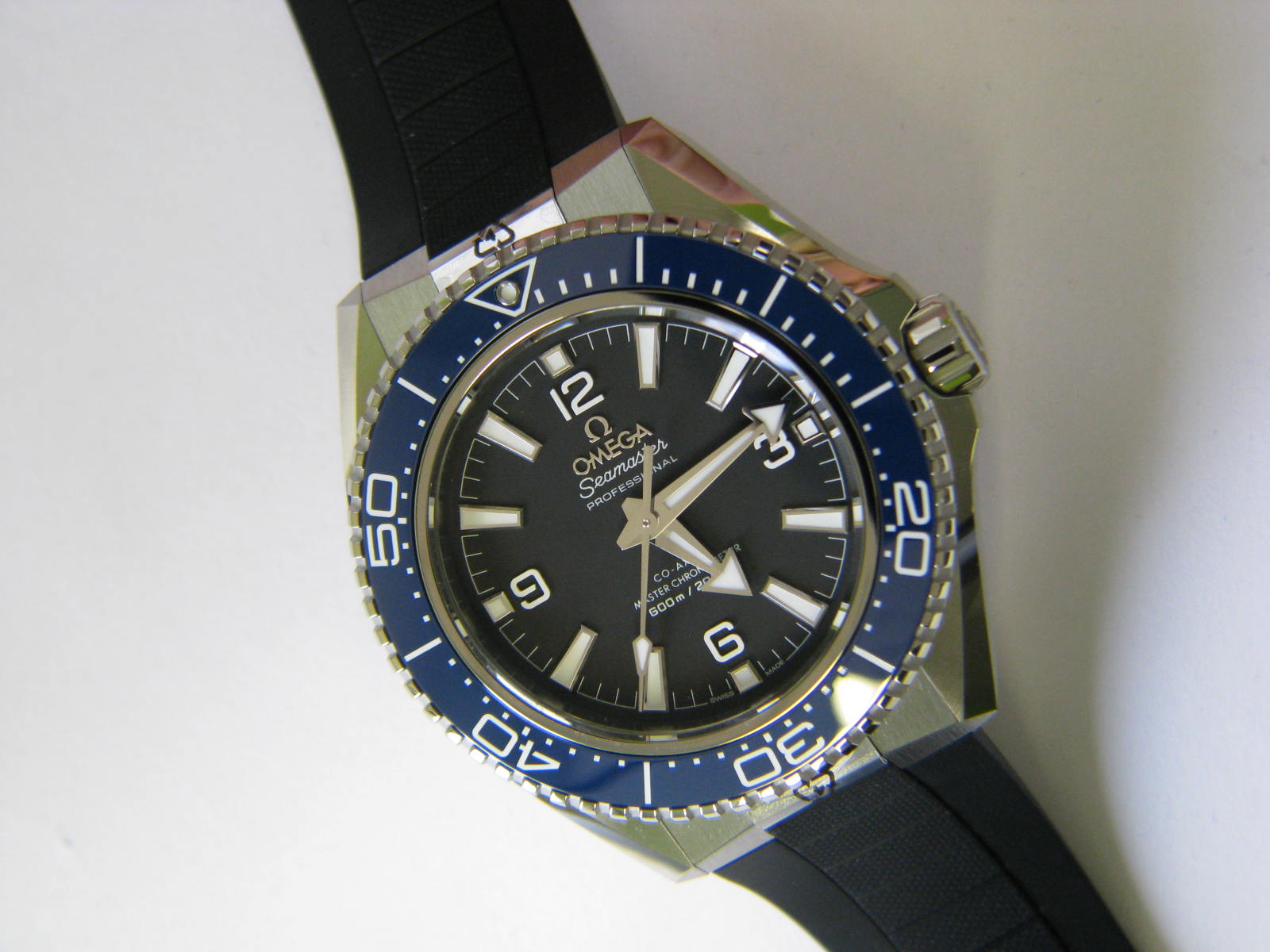 <a href="https://www.juwelier-kerner.de/sortiment/shop/uhren/omega/" rel="tag">Omega</a>