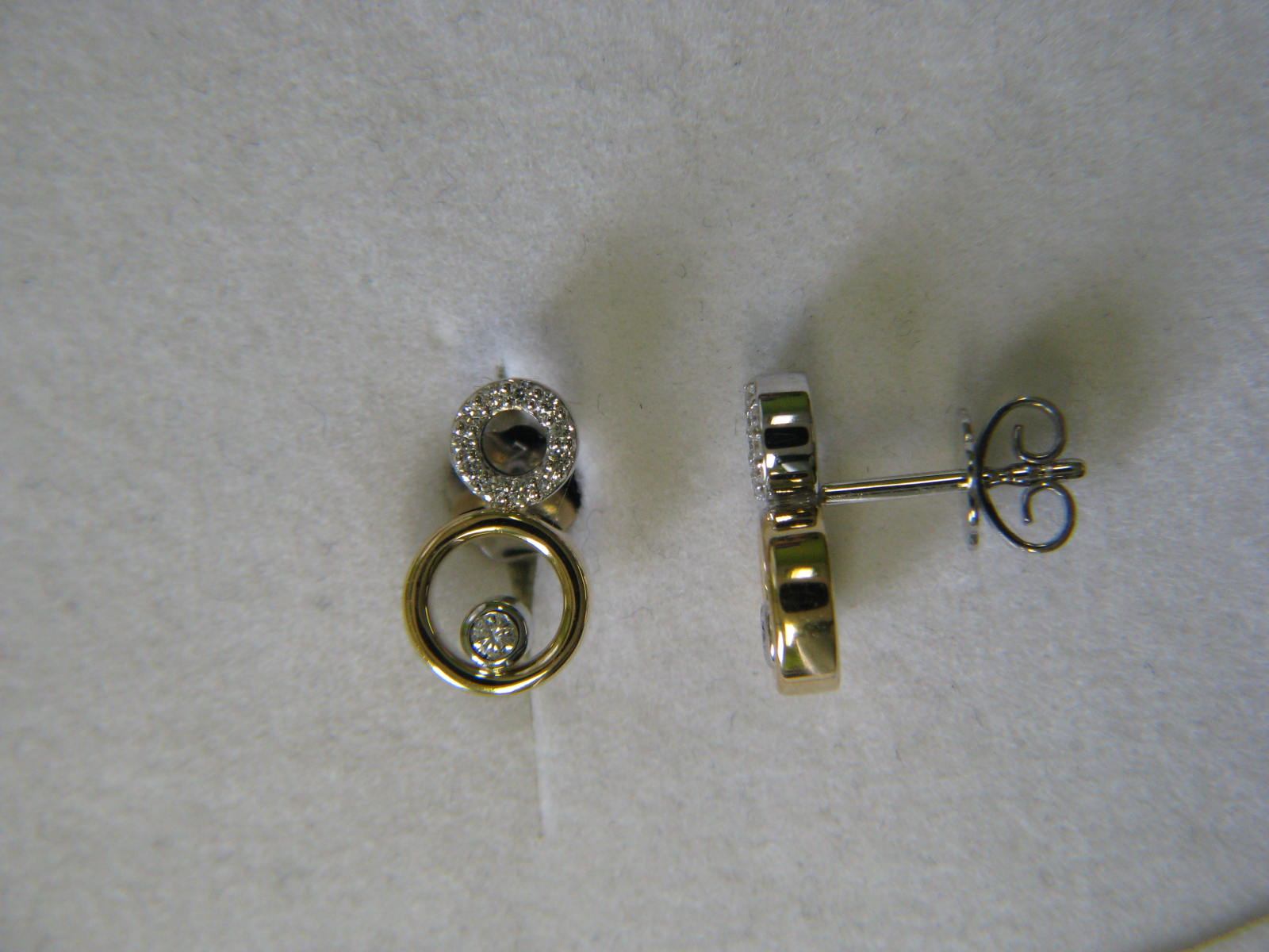 <a href="https://www.juwelier-kerner.de/sortiment/shop/marken/leo-wittwer-marken/" rel="tag">Leo Wittwer</a>, <a href="https://www.juwelier-kerner.de/sortiment/shop/ohrstecker/" rel="tag">Ohrstecker</a>