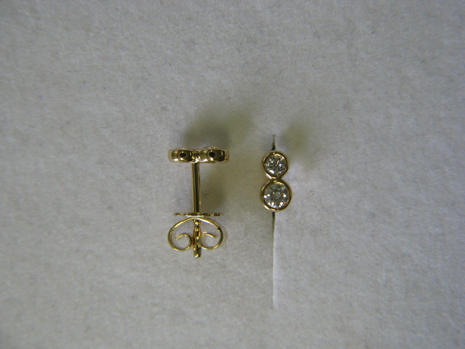 <a href="https://www.juwelier-kerner.de/sortiment/shop/marken/leo-wittwer-marken/" rel="tag">Leo Wittwer</a>, <a href="https://www.juwelier-kerner.de/sortiment/shop/ohrstecker/" rel="tag">Ohrstecker</a>