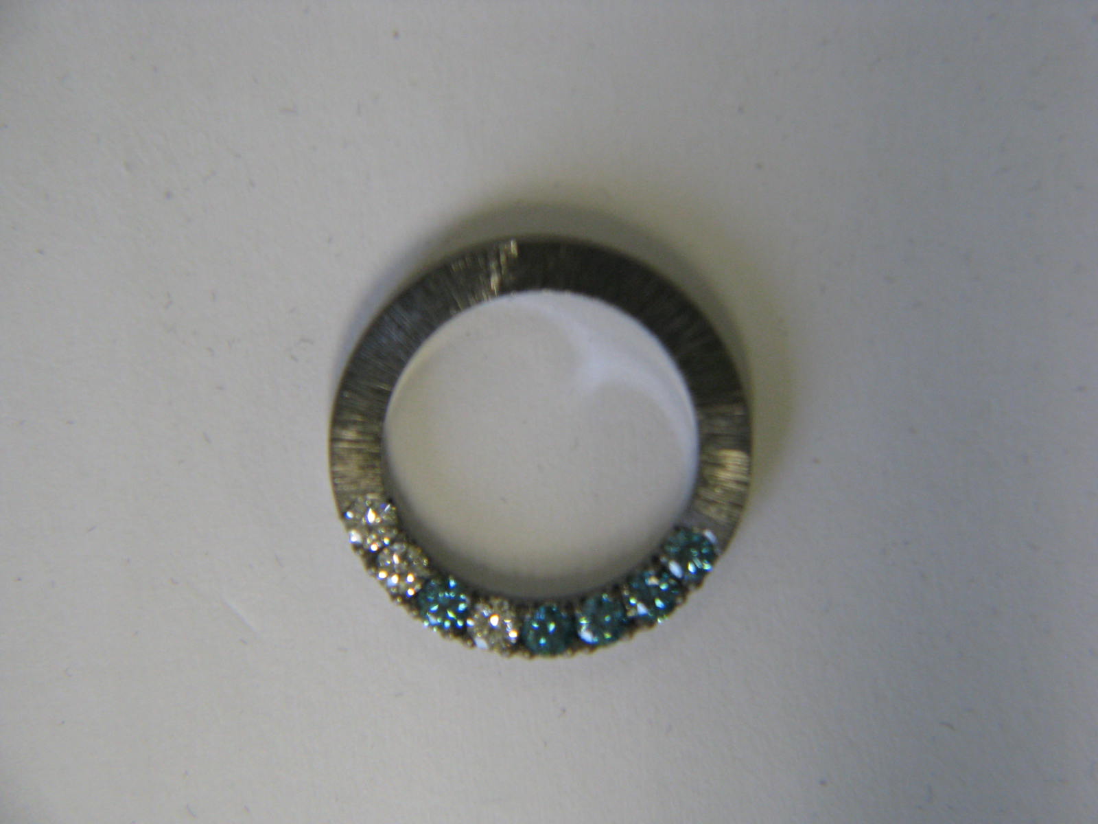 <a href="https://www.juwelier-kerner.de/sortiment/shop/anhaenger/" rel="tag">Anhänger</a>, <a href="https://www.juwelier-kerner.de/sortiment/shop/marken/le-marchant/" rel="tag">Le Marchant</a>