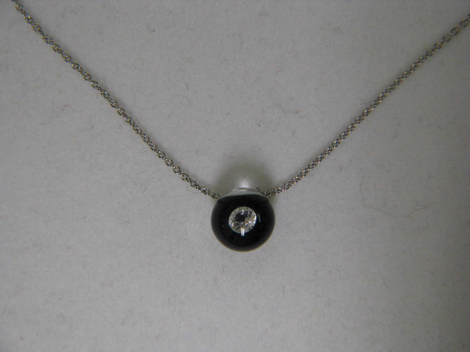 <a href="https://www.juwelier-kerner.de/sortiment/shop/anhaenger-mit-kette/" rel="tag">Anhänger mit Kette</a>, <a href="https://www.juwelier-kerner.de/sortiment/shop/marken/schmuckwerk-marken/" rel="tag">Schmuckwerk</a>