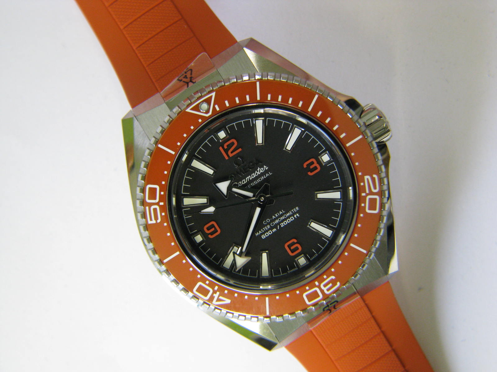 <a href="https://www.juwelier-kerner.de/sortiment/shop/uhren/omega/" rel="tag">Omega</a>