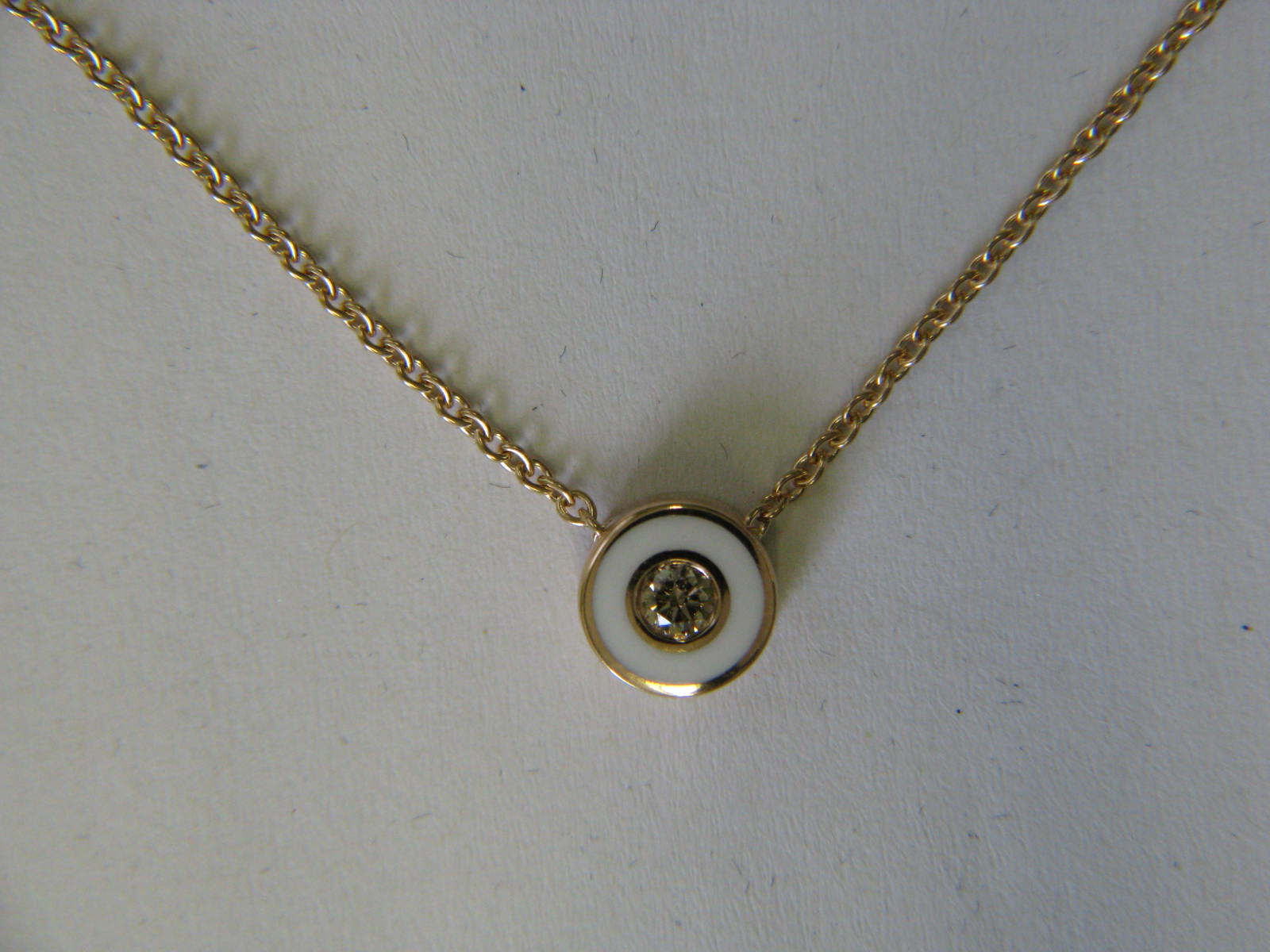 <a href="https://www.juwelier-kerner.de/sortiment/shop/collier/" rel="tag">Collier</a>, <a href="https://www.juwelier-kerner.de/sortiment/shop/marken/leo-wittwer-marken/" rel="tag">Leo Wittwer</a>